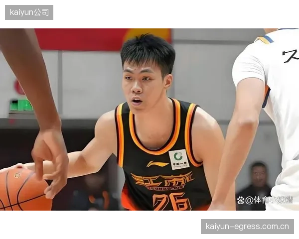 新秀后卫庞峥麟在个人首个赛季即入选最佳阵容一阵，成为本赛季最大惊喜之一。